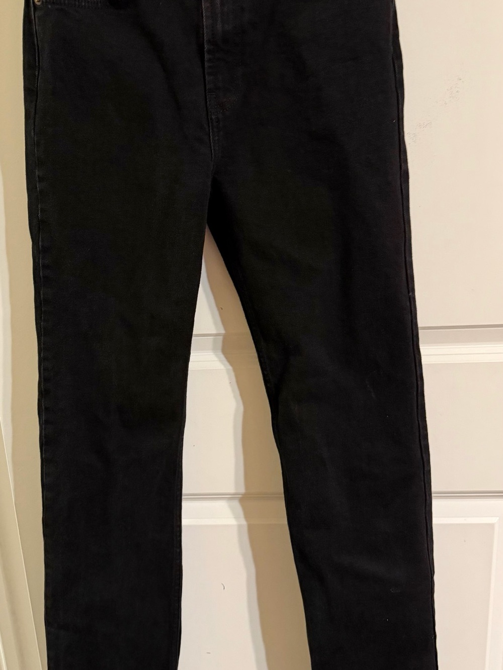 Zara Women's Slim Black Jeans